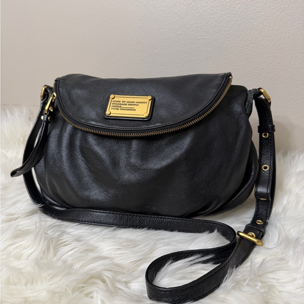 Marc Jacobs Classic Q Mini Natasha Italian Leather Black Crossbody Bag